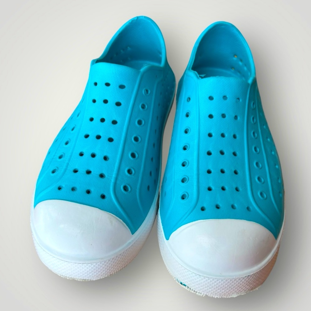 L&D EVA Slip-On Sandals Beach Water Shoes Kids Size 13-Y1 Teal NWOT